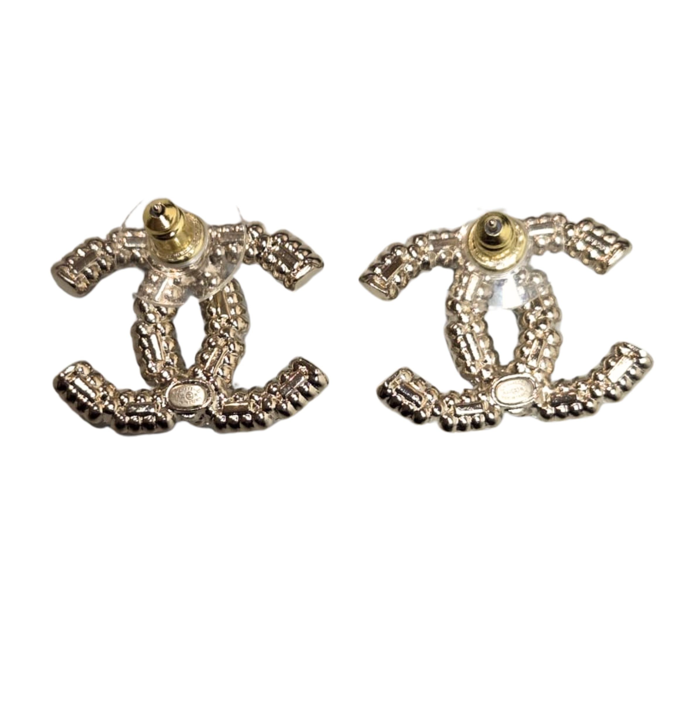 Pozłacane kolczyki z perłami i kryształkami, model logo CC, Chanel - obrazek 4