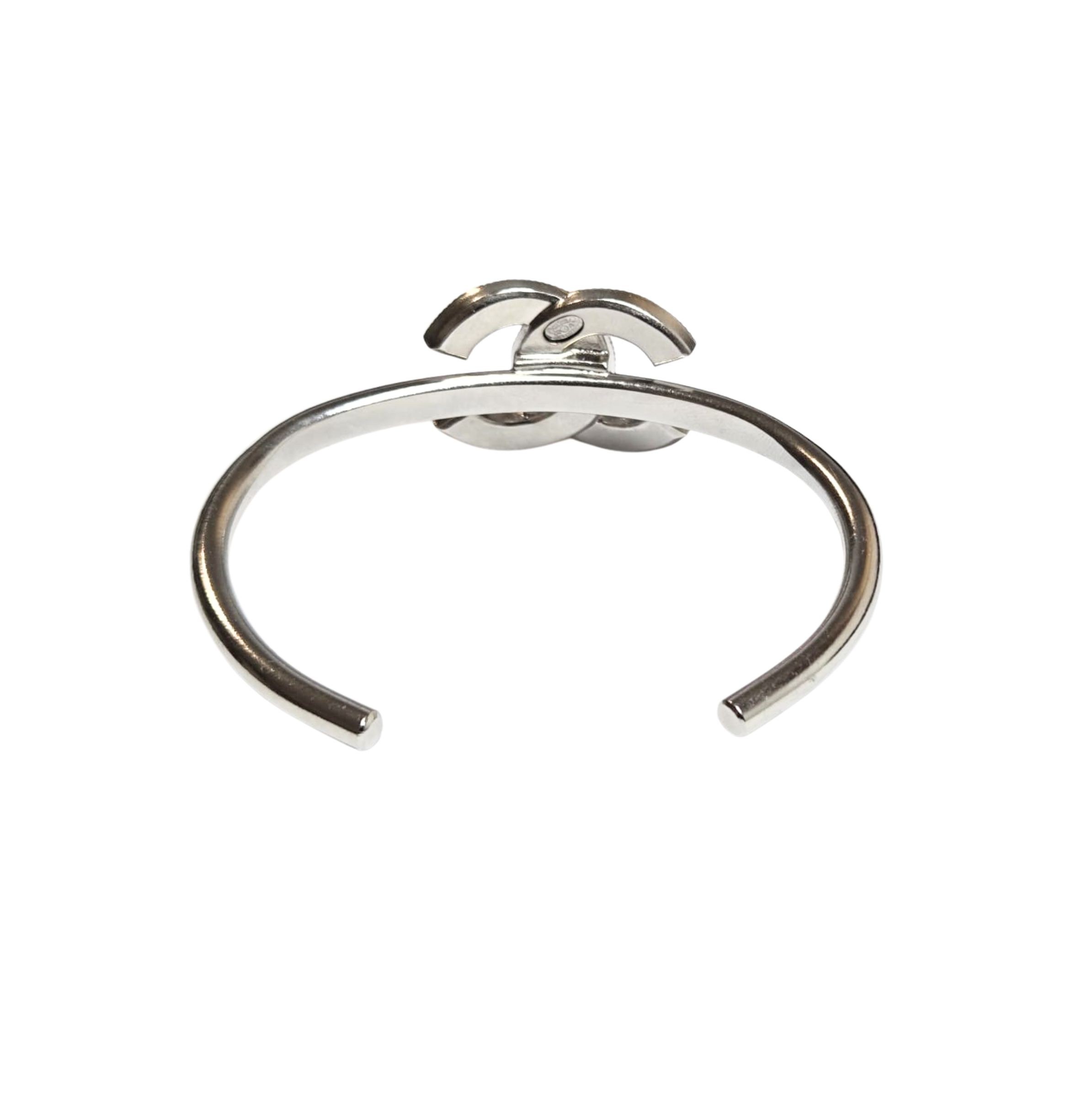 Srebrna sztywna bransoletka vintage, model logo CC, Chanel - obrazek 4