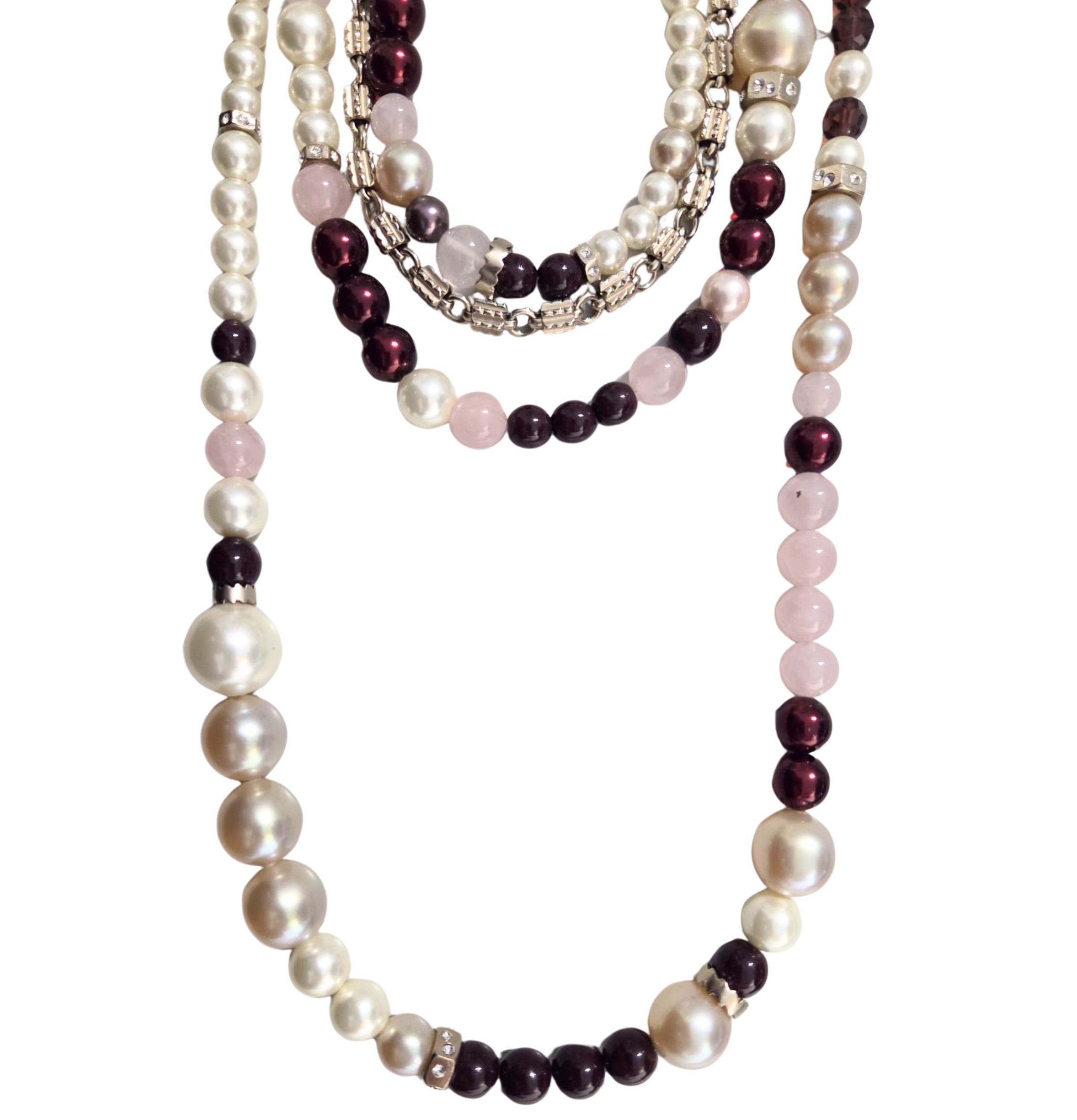 Efektowna kolia, model logo CC, Chanel - obrazek 4